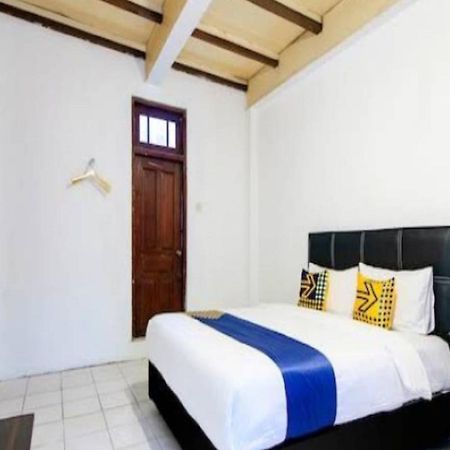 Baturetno Spot On 2107 Ijo Pupus Syariah Residence מראה חיצוני תמונה