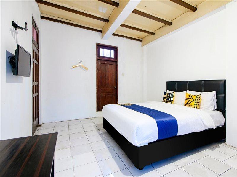 Baturetno Spot On 2107 Ijo Pupus Syariah Residence מראה חיצוני תמונה