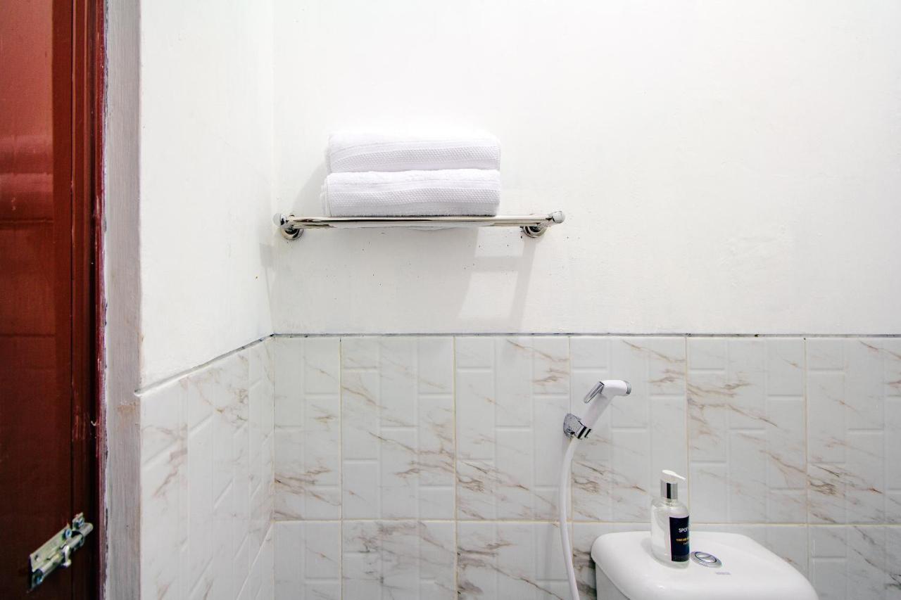 Baturetno Spot On 2107 Ijo Pupus Syariah Residence מראה חיצוני תמונה