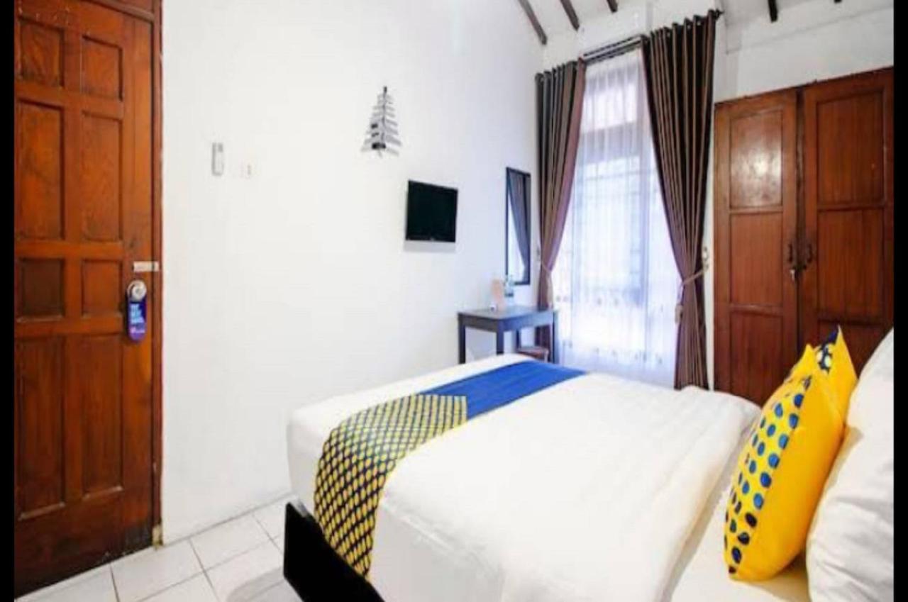 Baturetno Spot On 2107 Ijo Pupus Syariah Residence מראה חיצוני תמונה