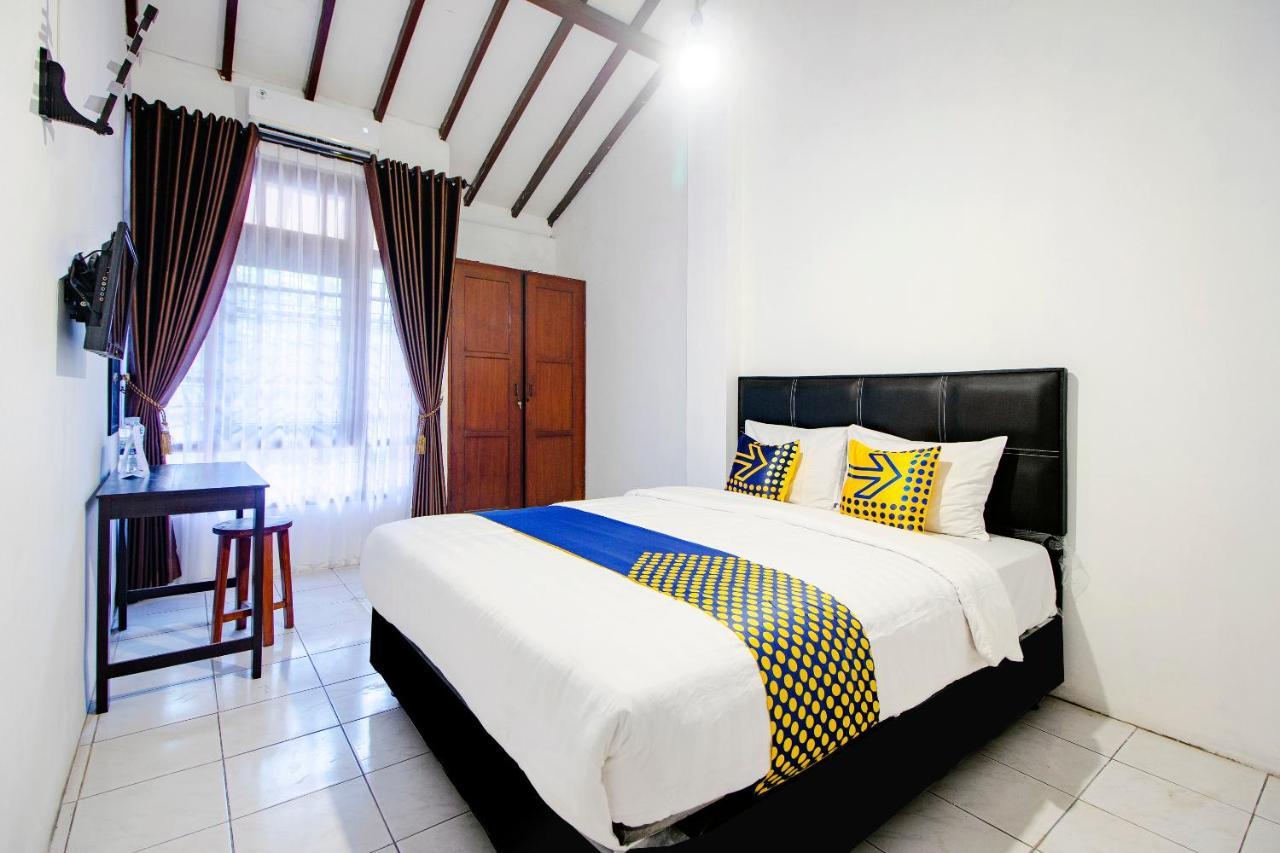 Baturetno Spot On 2107 Ijo Pupus Syariah Residence מראה חיצוני תמונה